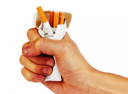 Tránh xa thuốc lá là cách phòng bệnh yếu sinh lý tốt nhất